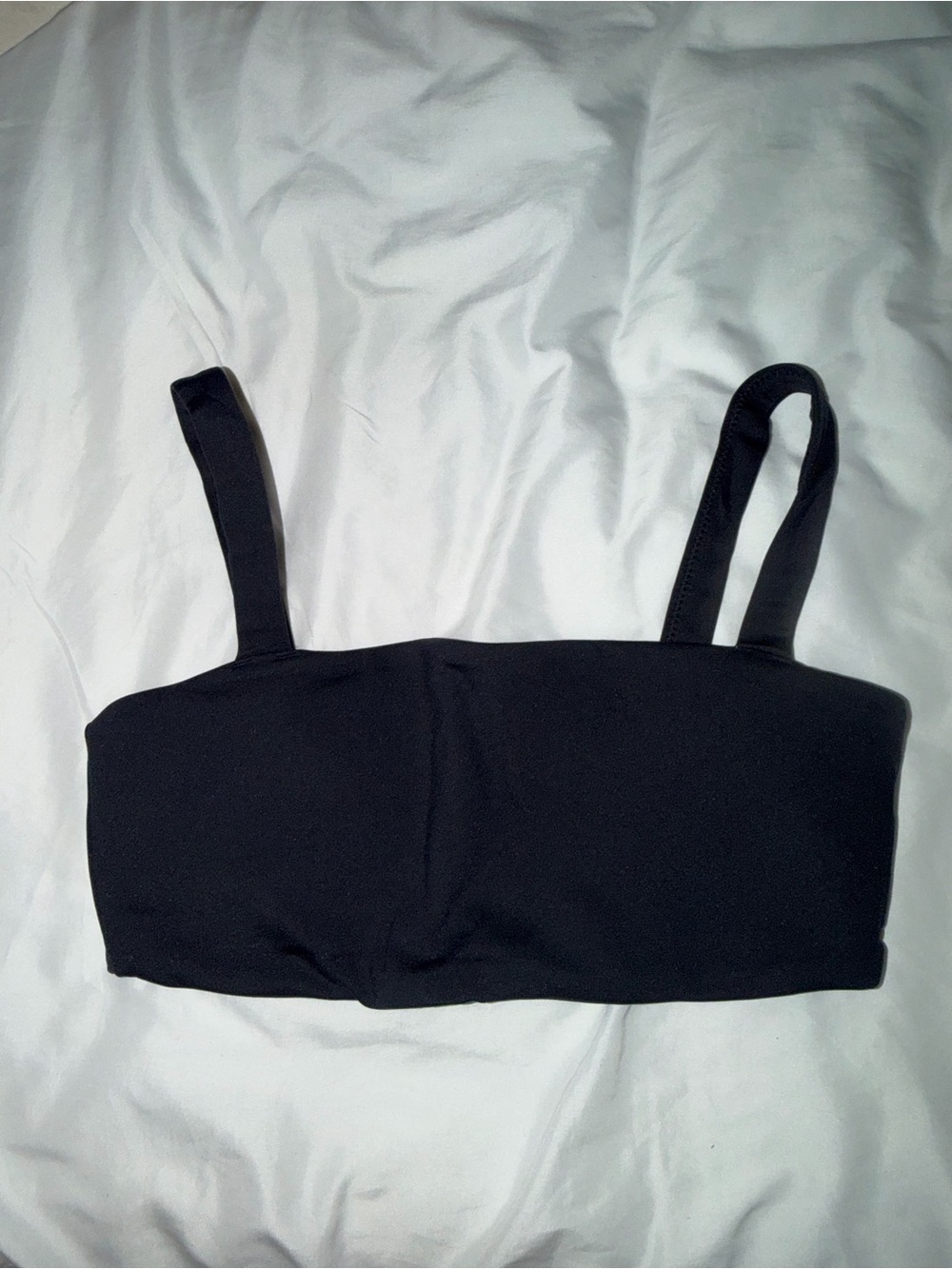 Vuori Black Strap Bandeau Top
